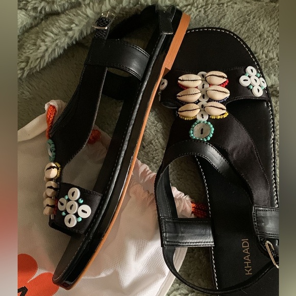 Khaadi Black with Colourful Detail Sandals - Picture 5 of 5